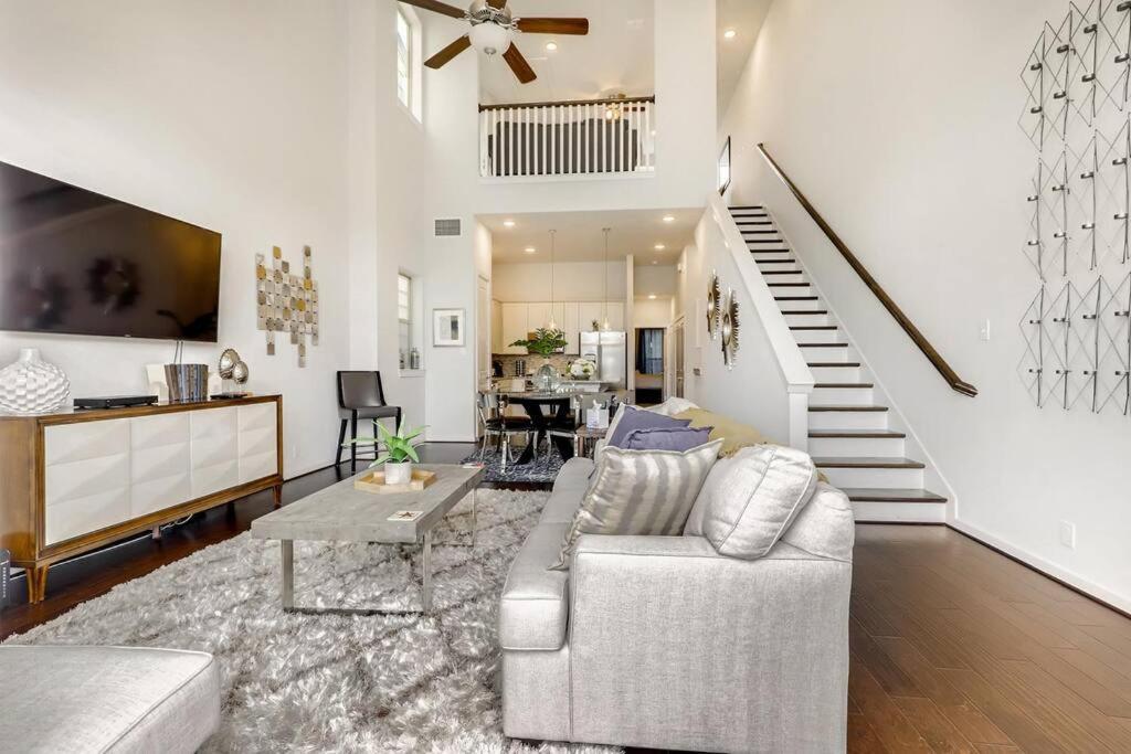 Gorgeous 4 Bed Home On St Mary'S - Minutes To Riverwalk/Pearl San Antonio Eksteriør billede