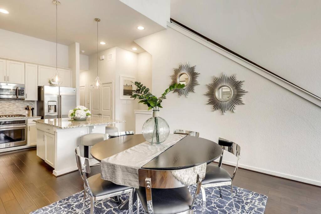 Gorgeous 4 Bed Home On St Mary'S - Minutes To Riverwalk/Pearl San Antonio Eksteriør billede