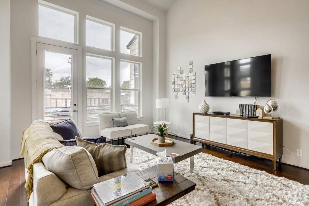 Gorgeous 4 Bed Home On St Mary'S - Minutes To Riverwalk/Pearl San Antonio Eksteriør billede